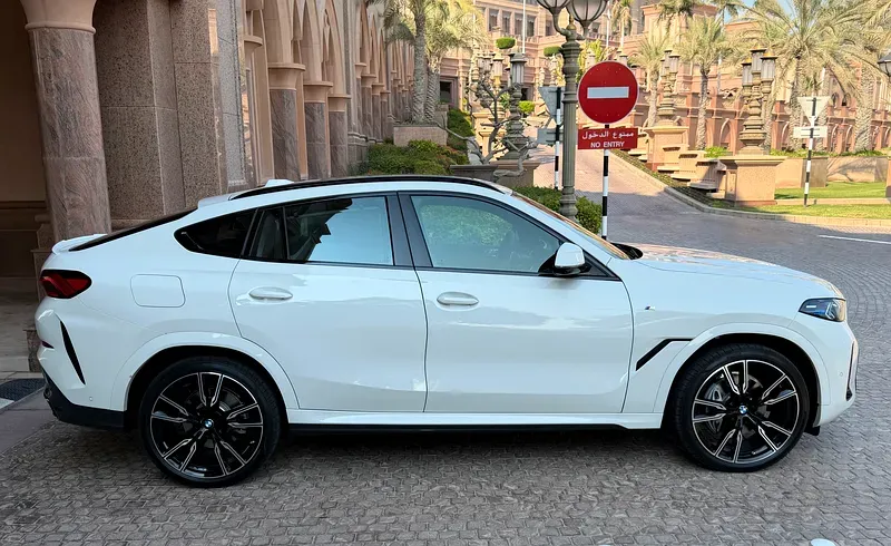 بي أم دبليو X6 2025